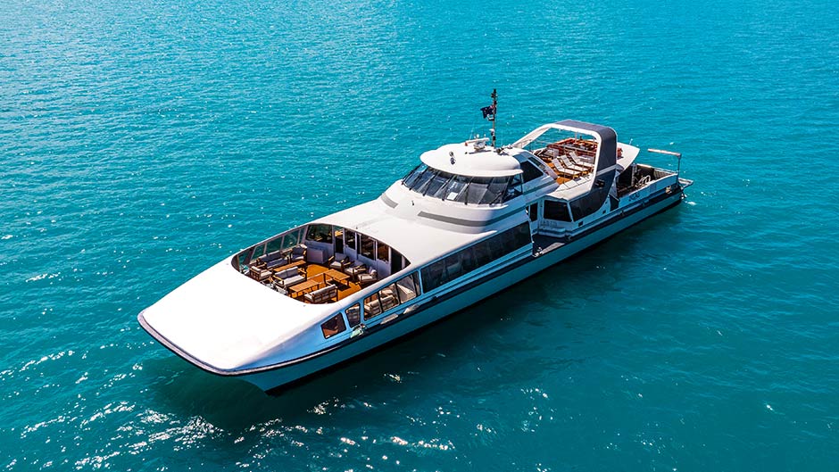 Deals on ZigZag Whitsundays Day Tour 