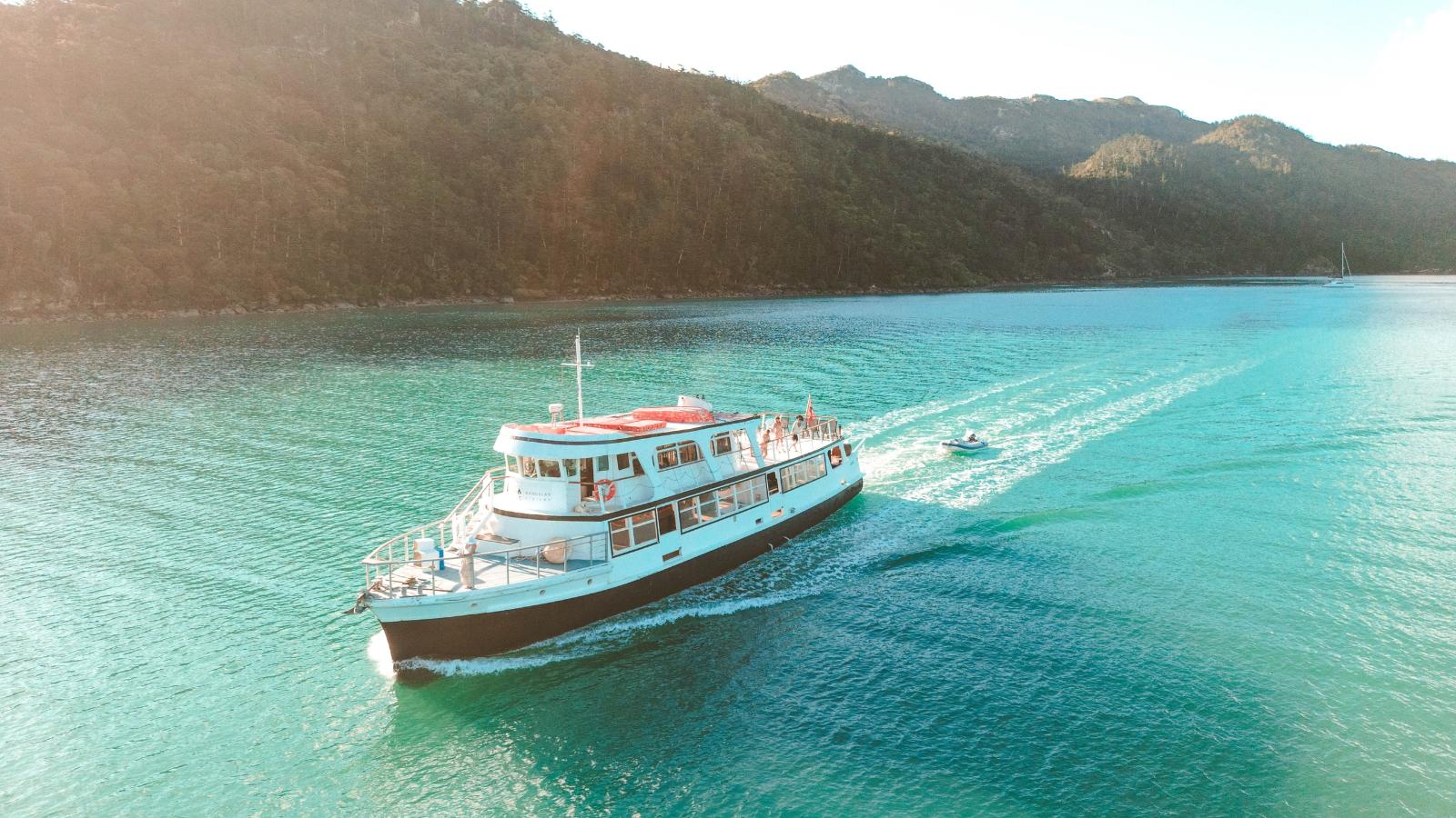 Deals on Mandalay Cruises Ferry Ride to Whitehaven Beach