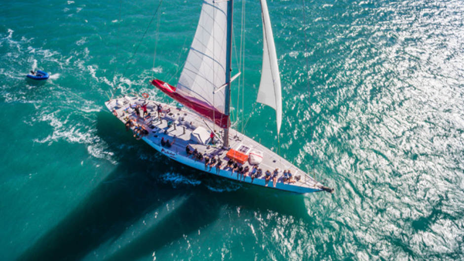 Overnight sailing tour deals in the Whitsundays